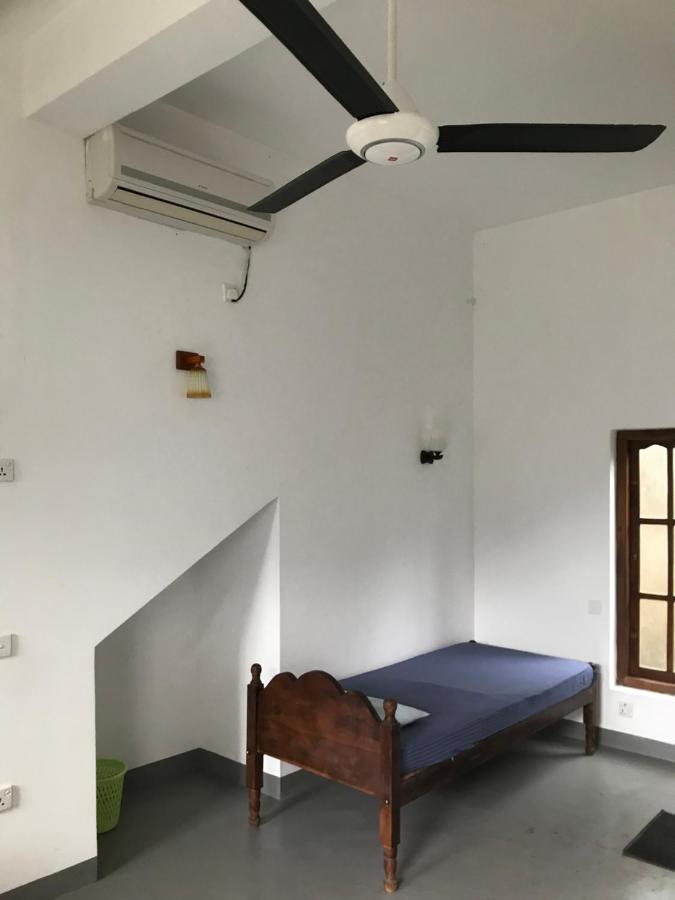 Freedom Beach Arugam Bay Aparthotel Buitenkant foto