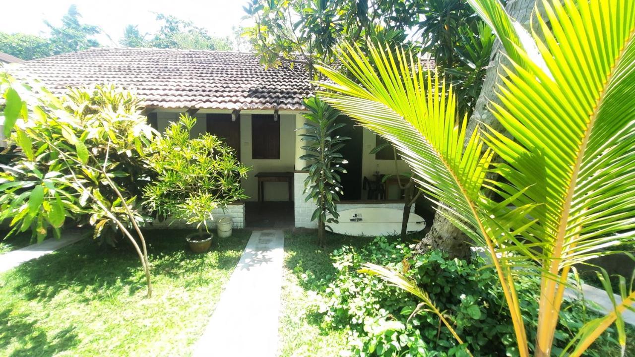 Freedom Beach Arugam Bay Aparthotel Buitenkant foto